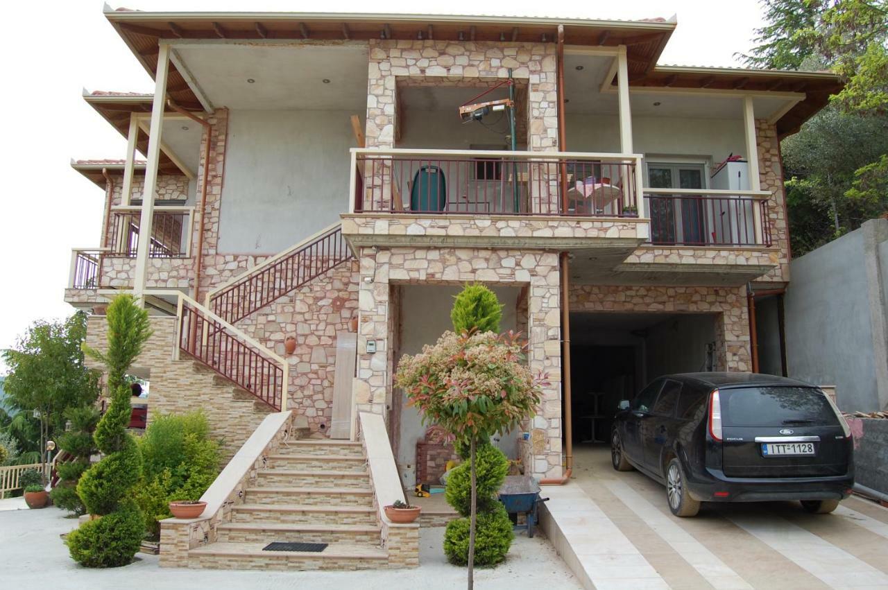 Guesthouse Zografia วราสนา ภายนอก รูปภาพ